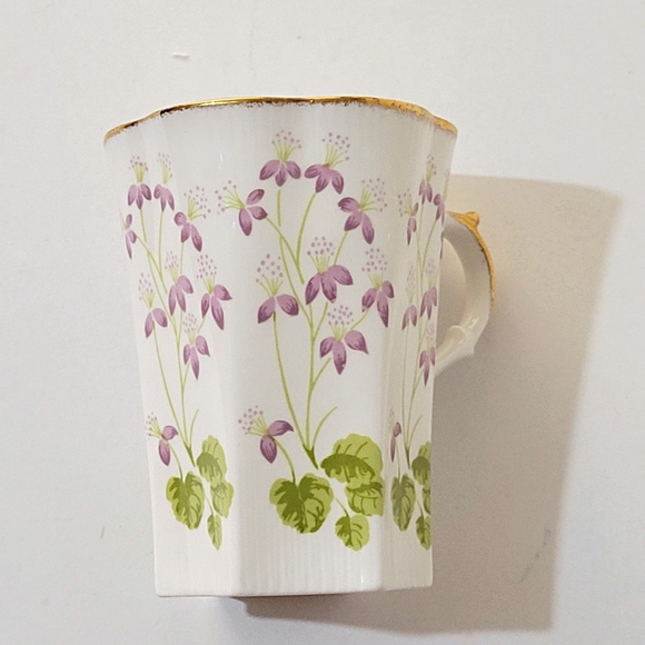 Royal Crown Staffordshire England  Fine Bone Handcrafted China Flower Mug - Picture 6 of 10